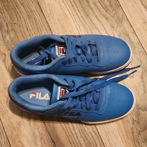 Fila shoes size 7